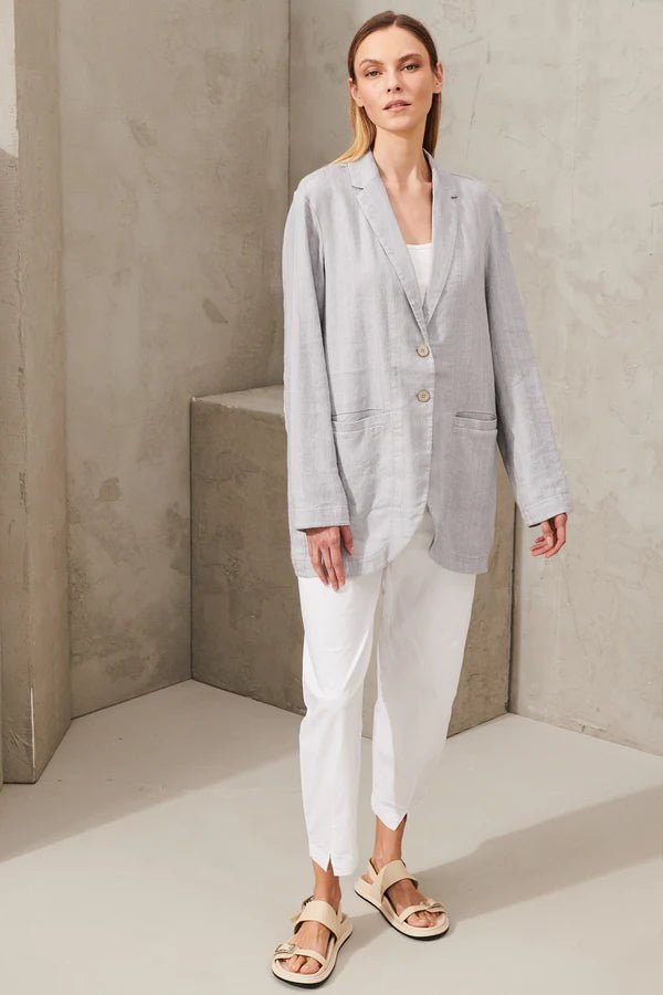2-button Long Comfort Fit Jacket - thegreatputonmv2-button Long Comfort Fit Jacket2-button Long Comfort Fit Jacket2-button Long Comfort Fit JacketWOMEN'S JACKETSTransitthegreatputonmvCFDTRWG1602-button Long Comfort Fit Jacket111 LIGHT GREY