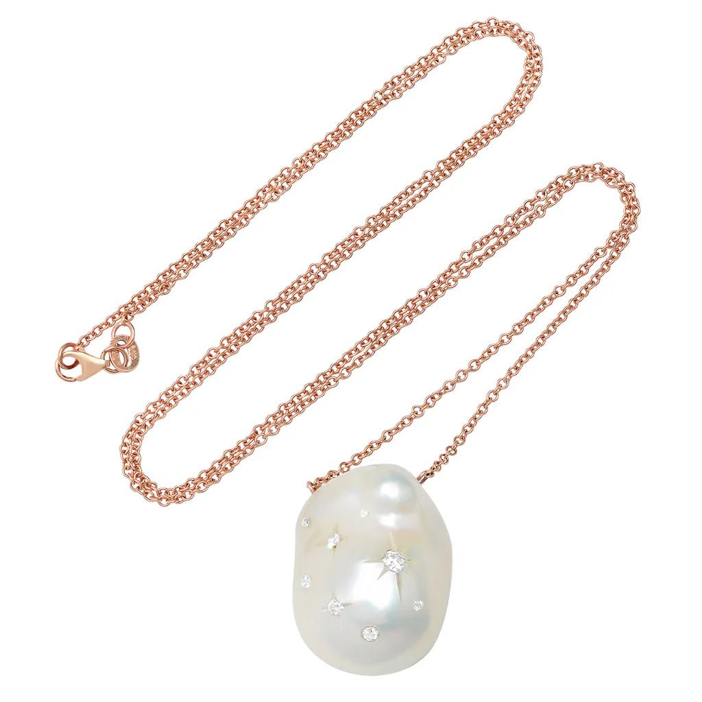 CARVED PEARL NECKLACE - thegreatputonmvCARVED PEARL NECKLACECARVED PEARL NECKLACECARVED PEARL NECKLACENeckaceSamira 13thegreatputonmvP - 1244 - NKP - 008 - RGCARVED PEARL NECKLACE