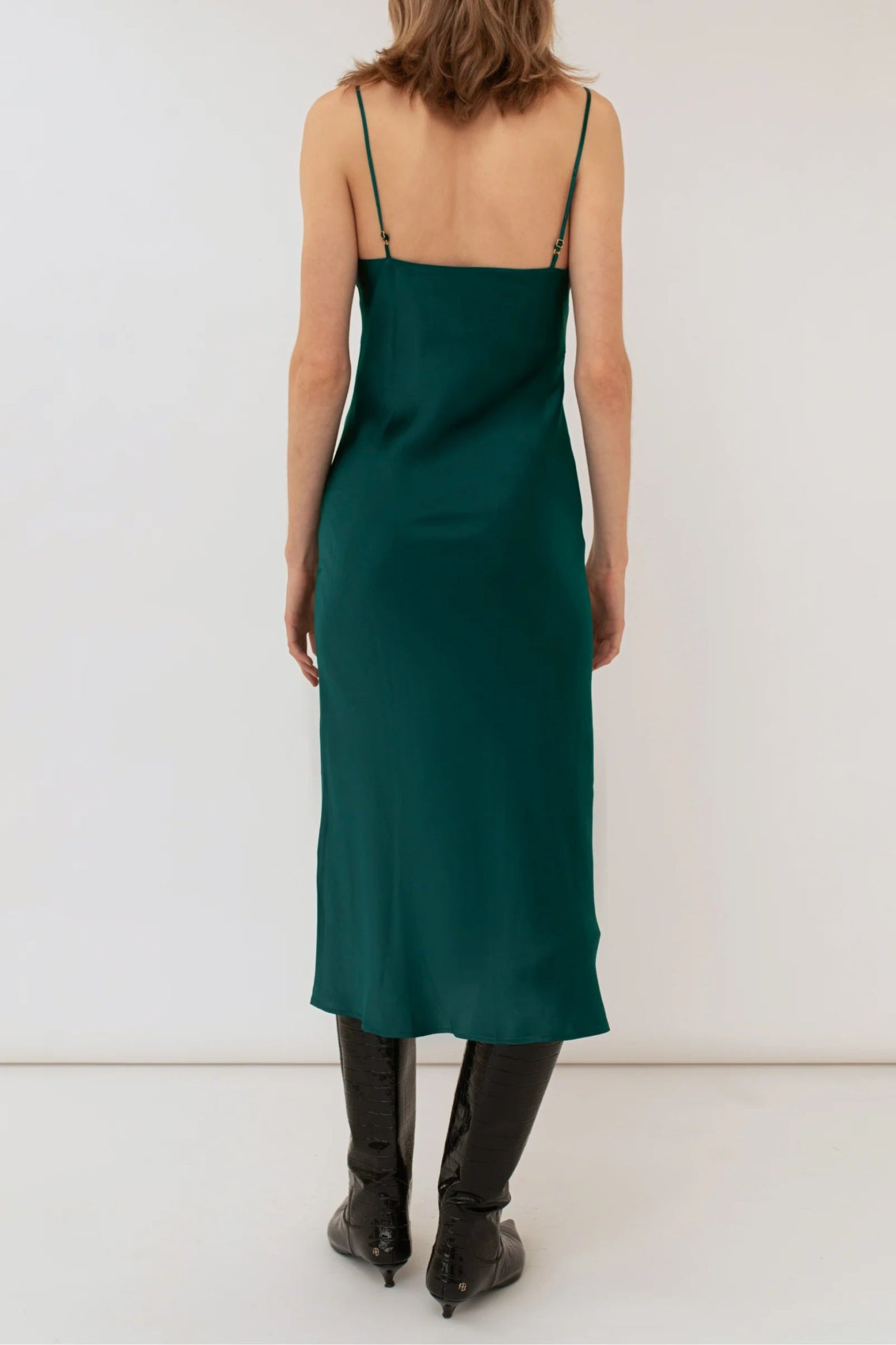 Classic Slip Dress - thegreatputonmvClassic Slip DressClassic Slip DressClassic Slip DressDressJACOBA JANEthegreatputonmvSLIP - 1Classic Slip DressEVERGREENXS55716636