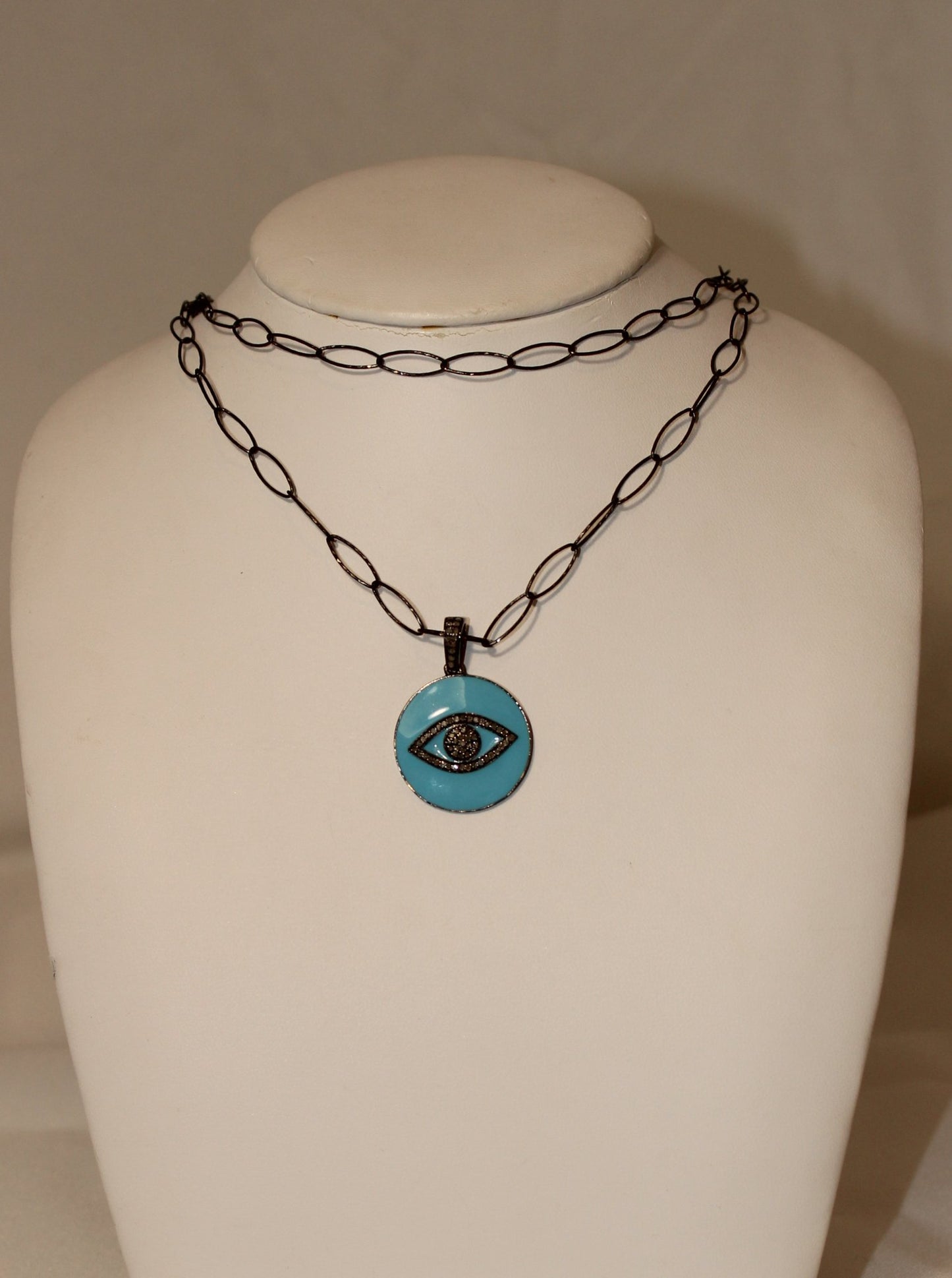 Evil Eye Chain Necklace - thegreatputonmvEvil Eye Chain NecklaceEvil Eye Chain NecklaceEvil Eye Chain NecklaceNecklaceGristhegreatputonmv41.20Enamel evil eye, sapphire, diamond over sterling silver Sourced from India63873415
