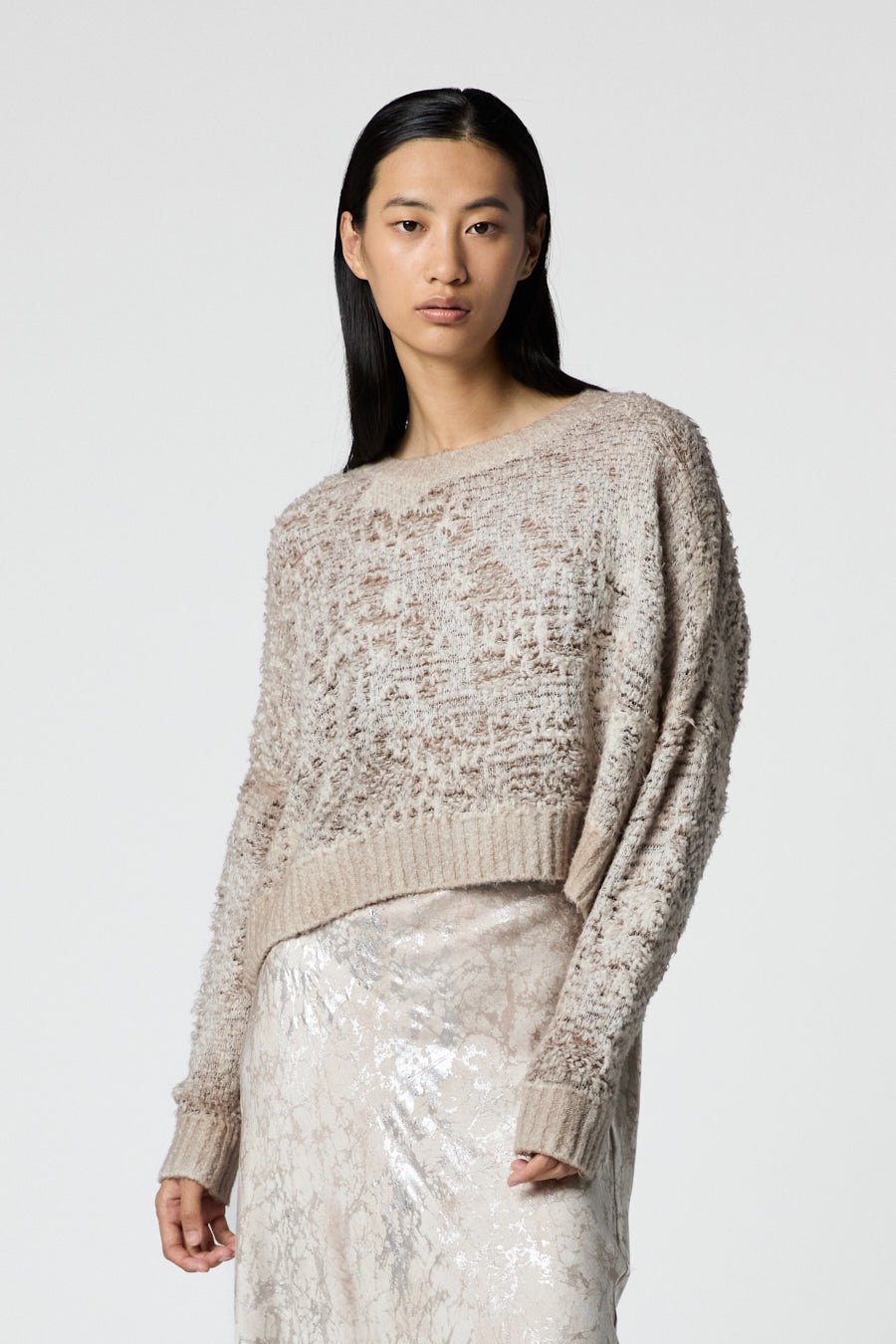 IRREGULAR JACQUARD BRUSHED COTTON ROUND NECK CROPPED PULLOVER - thegreatputonmvIRREGULAR JACQUARD BRUSHED COTTON ROUND NECK CROPPED PULLOVERIRREGULAR JACQUARD BRUSHED COTTON ROUND NECK CROPPED PULLOVERIRREGULAR JACQUARD BRUSHED COTTON ROUND NECK CROPPED PULLOVERSweaterAVANT TOIthegreatputonmv225SD1630BOTV - H - 1IRREGULAR JACQUARD BRUSHED COTTON ROUND NECK CROPPED PULLOVERSNOCE MOSCATA V01060