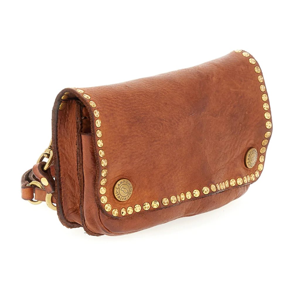 Kura Pouchette - thegreatputonmvKura PouchetteKura PouchetteKura PouchetteCAMPOMAGGIthegreatputonmvC040680ND - X0007 - C1502Kura PouchetteCognac