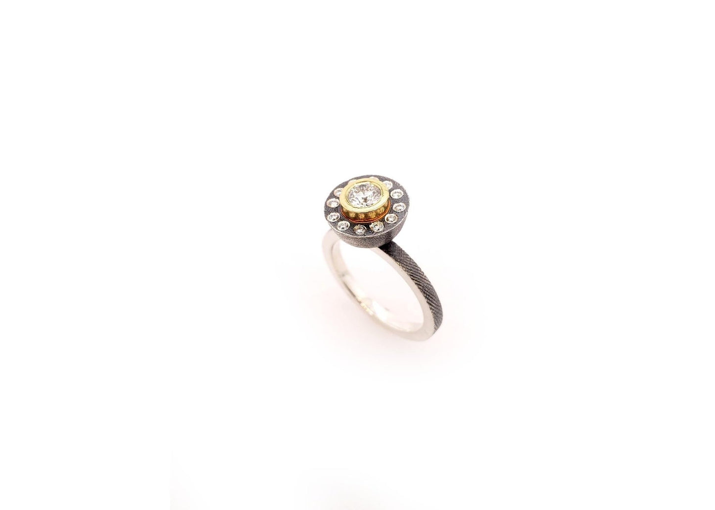 Lily Ring - thegreatputonmvLily RingLily RingLily RingRingsRene EscobarthegreatputonmvLily Ring08494471