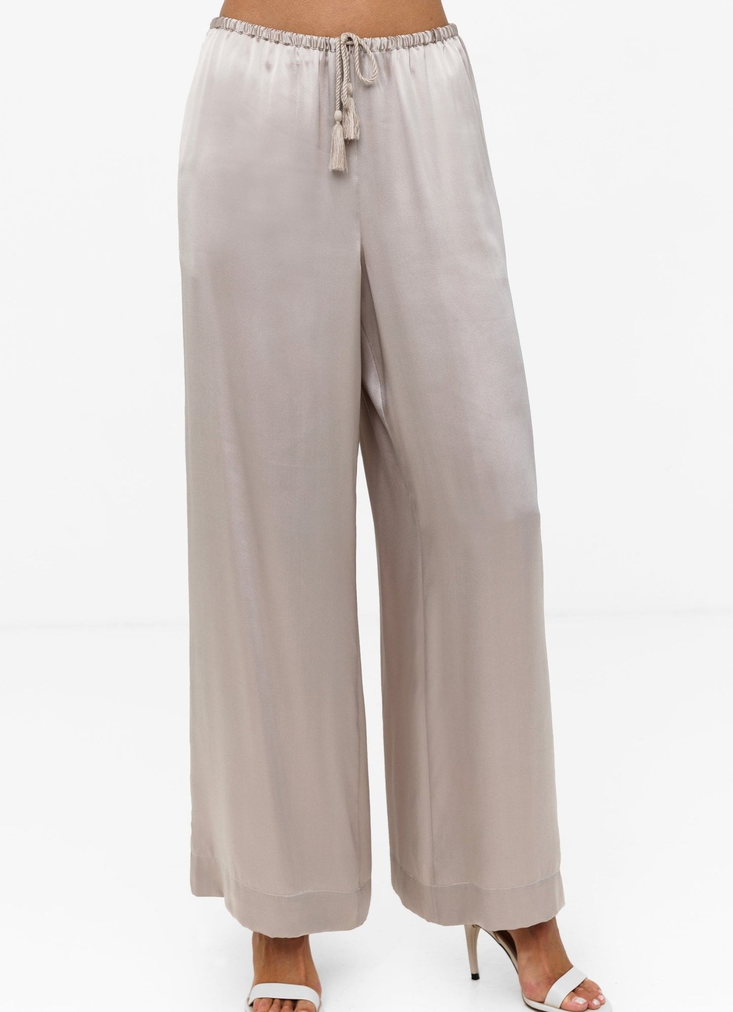 LUXE PUMP UP THE VOLUME PANT - thegreatputonmvLUXE PUMP UP THE VOLUME PANTLUXE PUMP UP THE VOLUME PANTLUXE PUMP UP THE VOLUME PANTPantsGO SILKthegreatputonmvP440LUXE PUMP UP THE VOLUME PANTXSSand