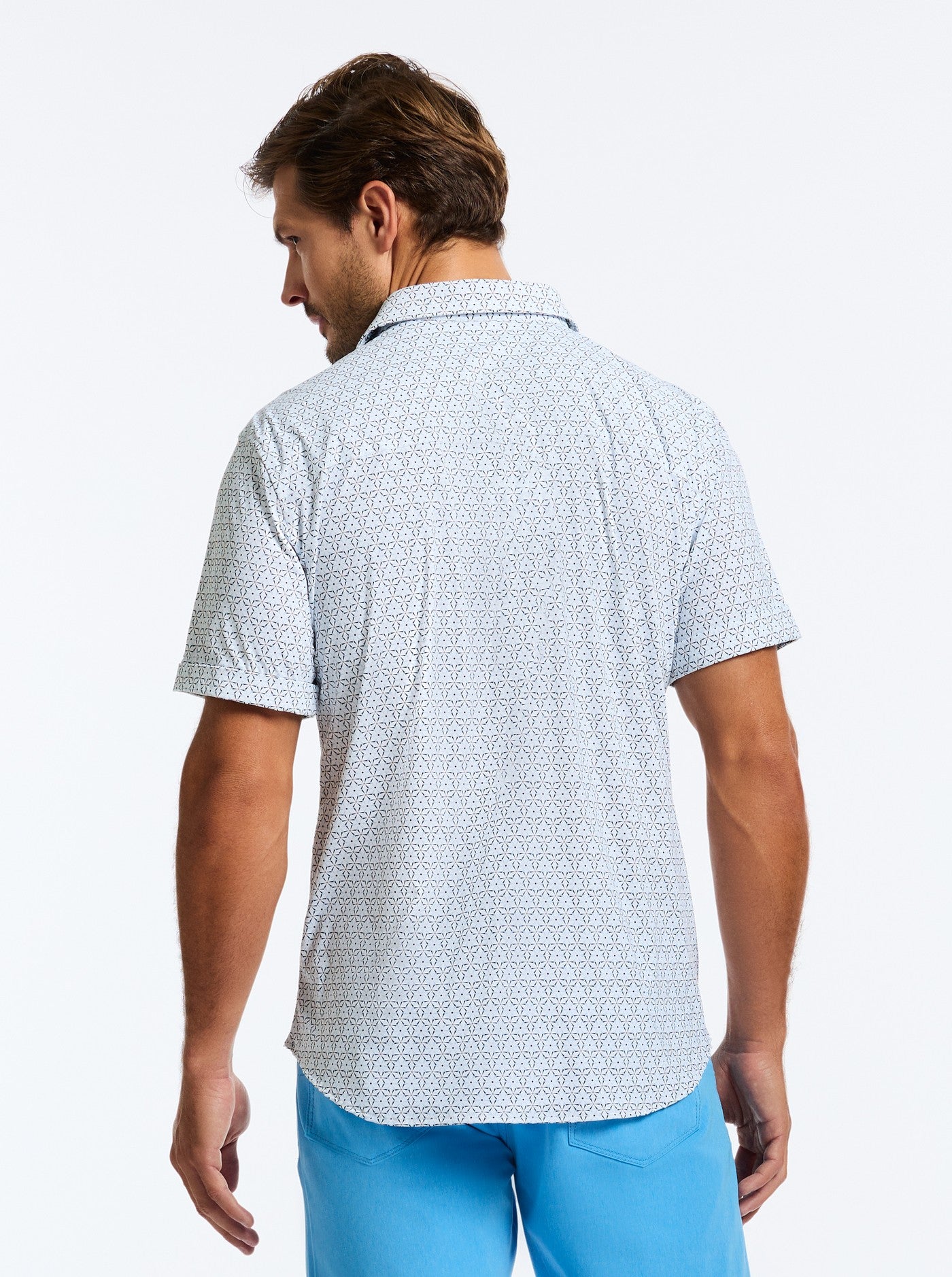 Makemo s/s woven shirt - thegreatputonmvMakemo s/s woven shirtMakemo s/s woven shirtMakemo s/s woven shirtRobert GrahamthegreatputonmvS25228C - 400Makemo s/s woven shirtLBlue