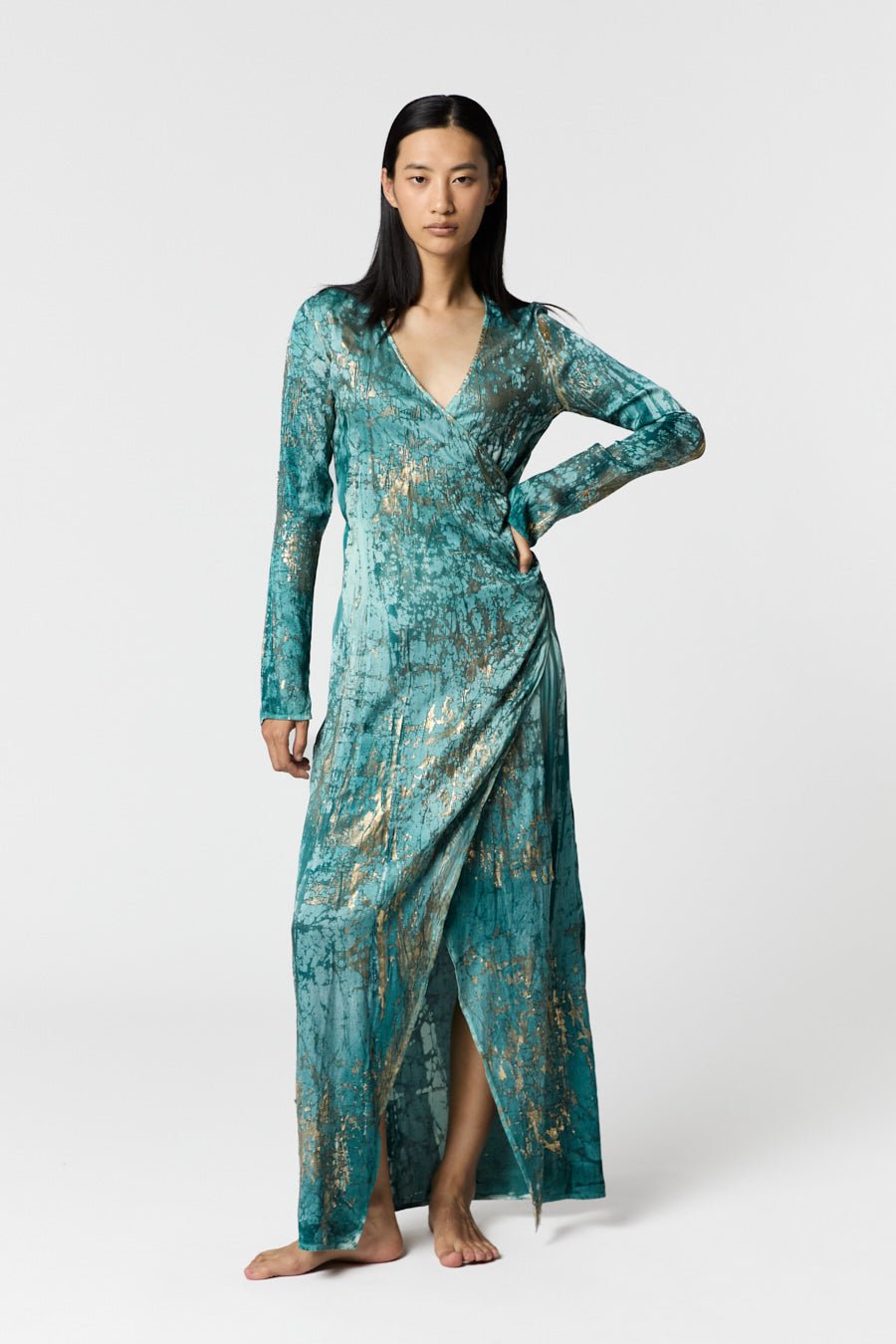 MARBLE LAMINATION EFFECT DRAPPED LONG DRESS - thegreatputonmvMARBLE LAMINATION EFFECT DRAPPED LONG DRESSMARBLE LAMINATION EFFECT DRAPPED LONG DRESSMARBLE LAMINATION EFFECT DRAPPED LONG DRESSDressAVANT TOIthegreatputonmv225SD2285SSTVL - M - 1MARBLE LAMINATION EFFECT DRAPPED LONG DRESSSVERDERAME+LAMINA ORO V01126