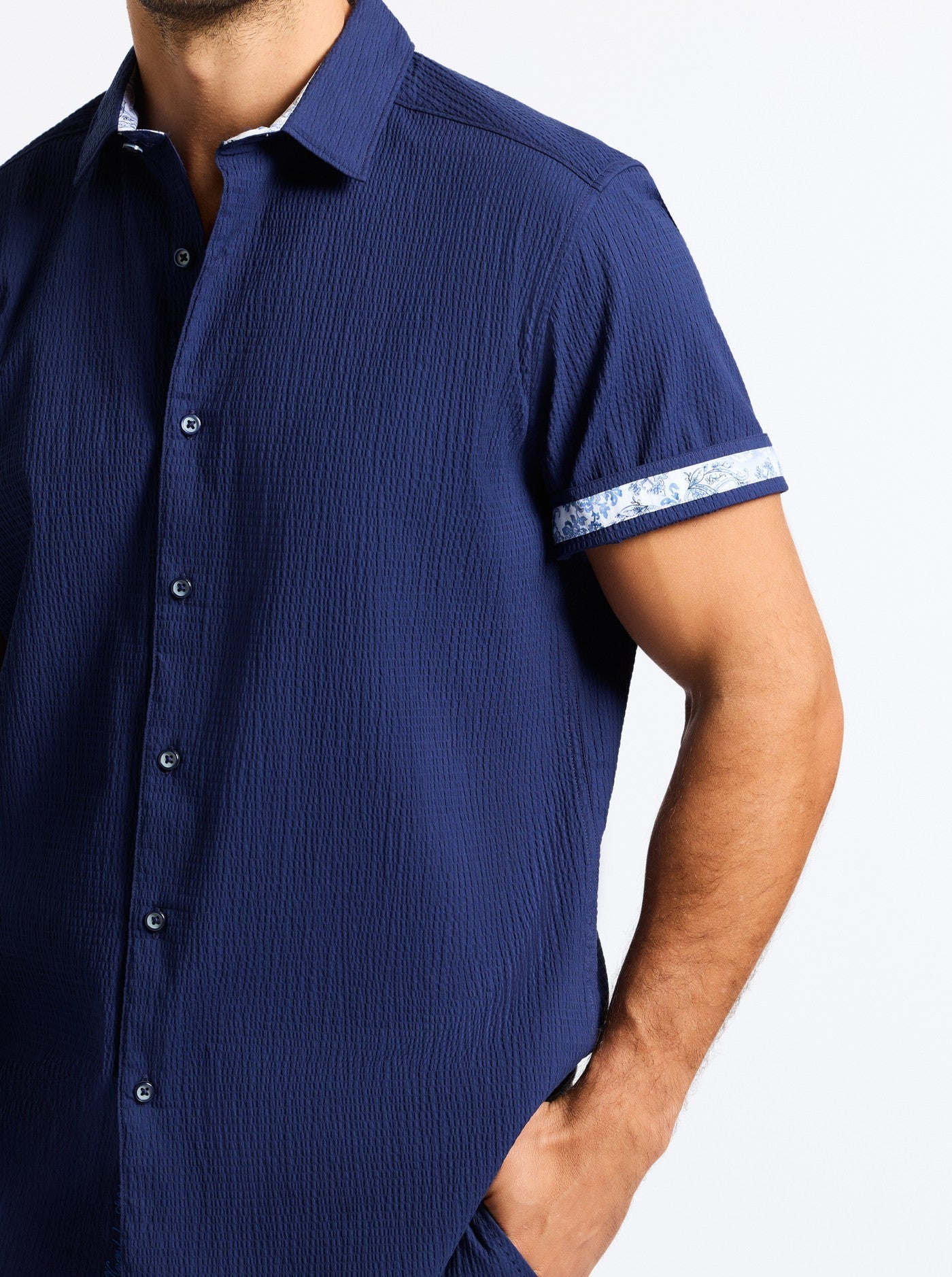 Thresher s/s woven shirt - thegreatputonmvThresher s/s woven shirtThresher s/s woven shirtThresher s/s woven shirtRobert GrahamthegreatputonmvS25206C - 410Thresher s/s woven shirtMNavy