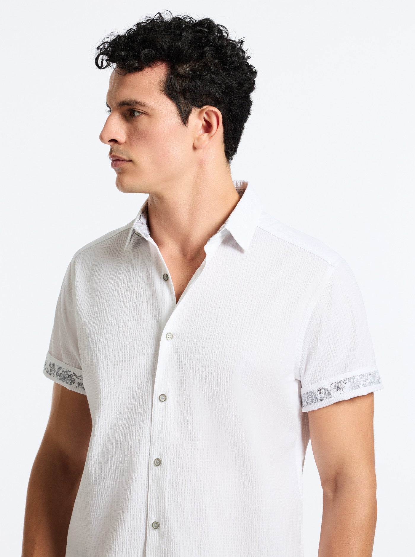 Thresher s/s woven shirt - thegreatputonmvThresher s/s woven shirtThresher s/s woven shirtThresher s/s woven shirtRobert GrahamthegreatputonmvS25206C - 100Thresher s/s woven shirtMWhite