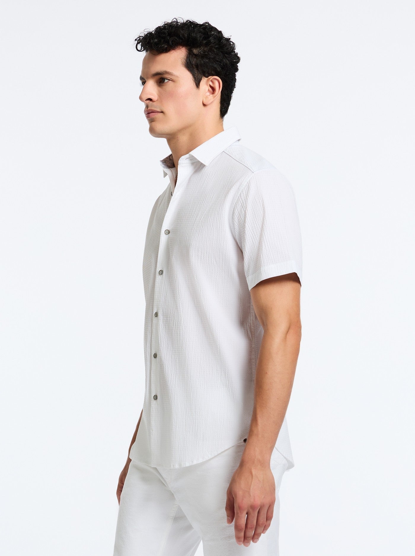 Thresher s/s woven shirt - thegreatputonmvThresher s/s woven shirtThresher s/s woven shirtThresher s/s woven shirtRobert GrahamthegreatputonmvS25206C - 100Thresher s/s woven shirtMWhite