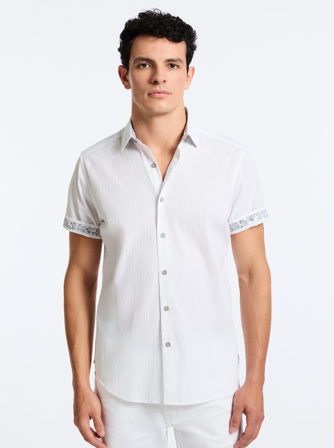 Thresher s/s woven shirt - thegreatputonmvThresher s/s woven shirtThresher s/s woven shirtThresher s/s woven shirtRobert GrahamthegreatputonmvS25206C - 100Thresher s/s woven shirtMWhite