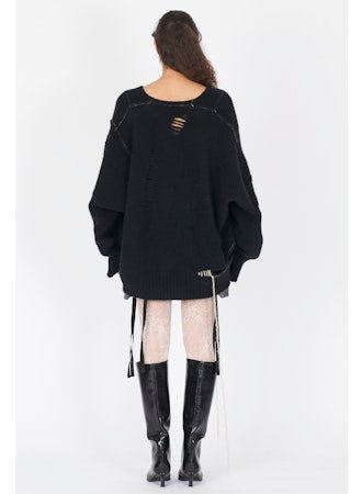 Yak Oversized Side Opening V - Neck Sweater - thegreatputonmvYak Oversized Side Opening V - Neck SweaterYak Oversized Side Opening V - Neck SweaterYak Oversized Side Opening V - Neck SweaterISABEL BENENATOthegreatputonmvDK21F25Yak Oversized Side Opening V - Neck SweaterSBlack