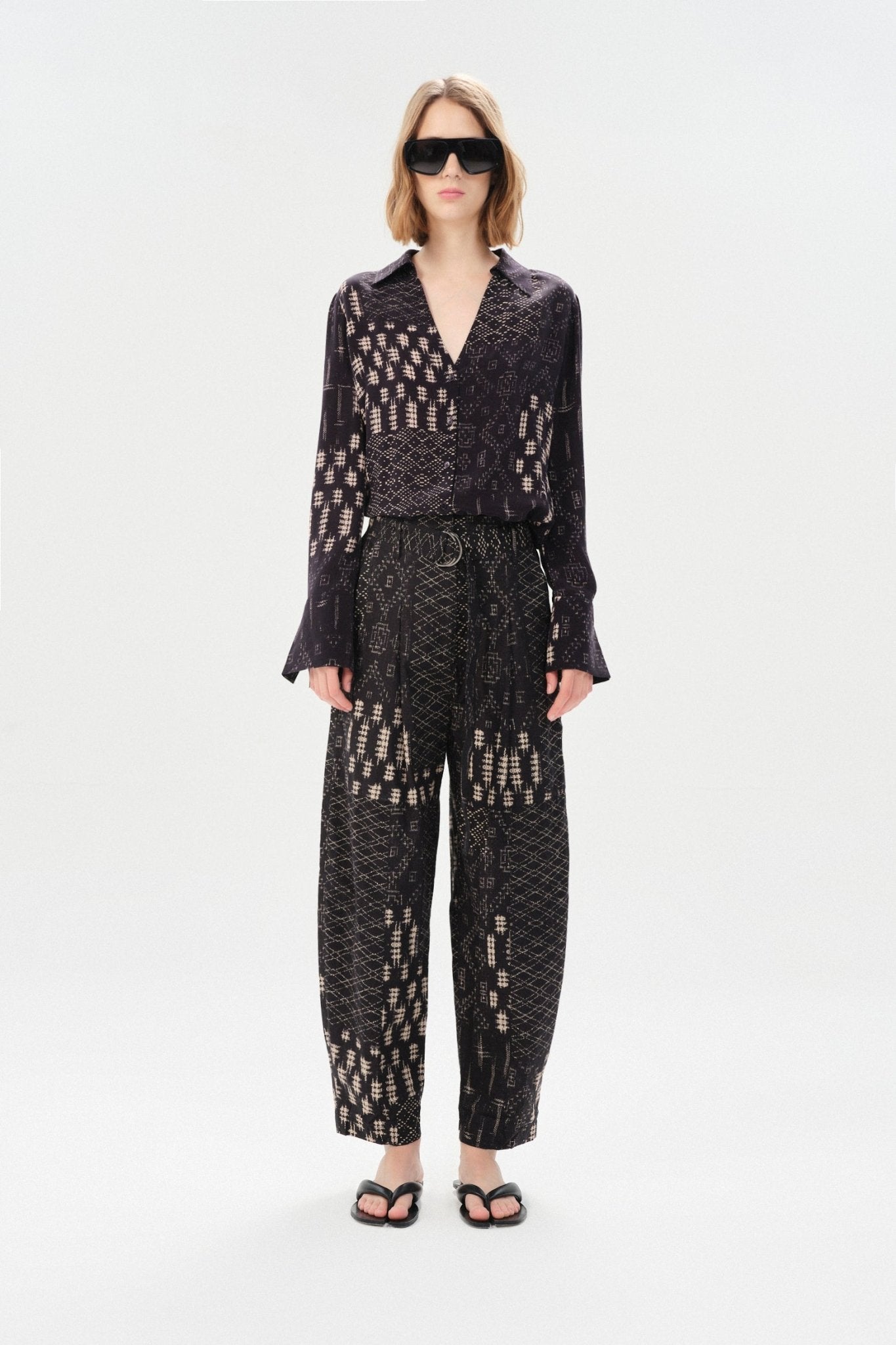 Zarate Thea Pants - thegreatputonmvZarate Thea PantsZarate Thea PantsZarate Thea PantsPantsMaria Cherthegreatputonmv1413942Zarate Thea PantsSNavy