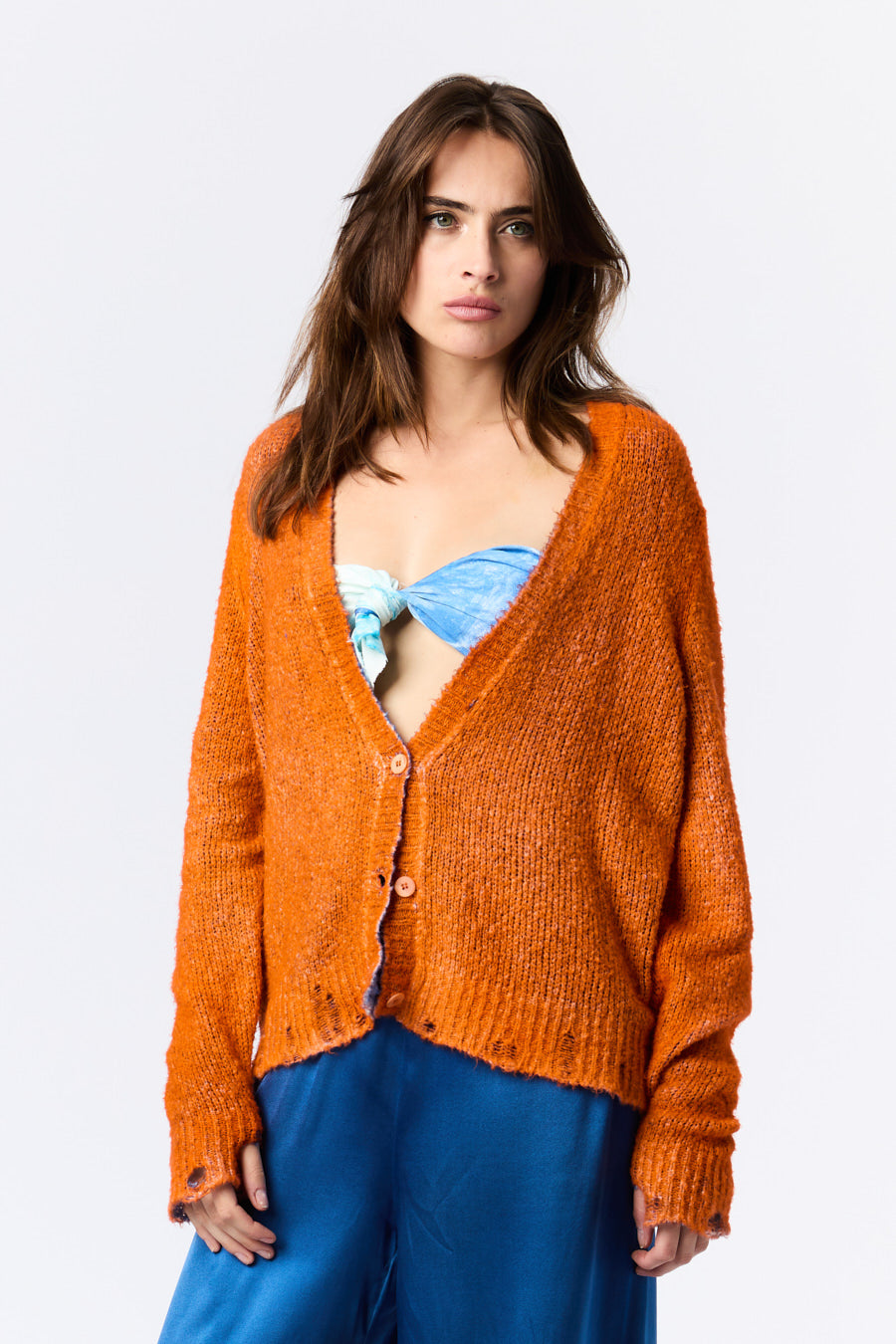 Bicolor V Neck Cropped Brushed Cotton Cardigan with Destroyed Edges