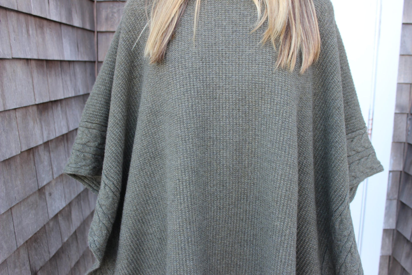 Braided Poncho - thegreatputonmvBraided PonchoBraided PonchoBraided PonchoSweaterGretchen Nealthegreatputonmv105428Braided poncho pullover sweater One size 100% cashmere Made in ItalyGreen36634553