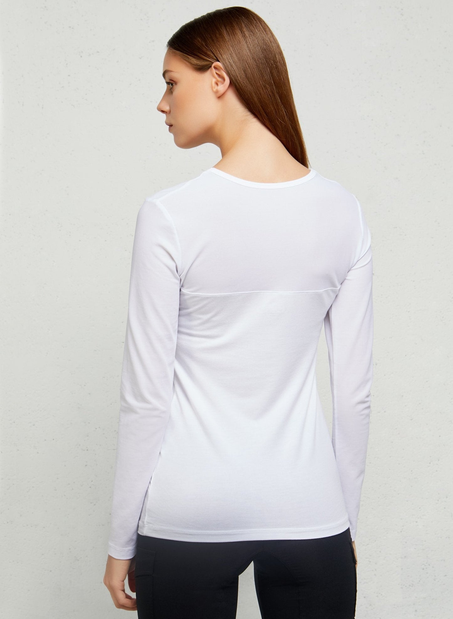 Budah Mesh Top - thegreatputonmvBudah Mesh TopBudah Mesh TopBudah Mesh TopTopAnatomiethegreatputonmv94484Slim fit Crewneck Long sleeves Mesh sleeves and yoke Hits slightly below waist Silky, signature stretch-jersey Figure-flattering and won't wrinkle in your suitcase Jersey: imported 96% cotton / 4% elastane Mesh: imported 94% polyester / 6% elastaneWhiteXS56746681