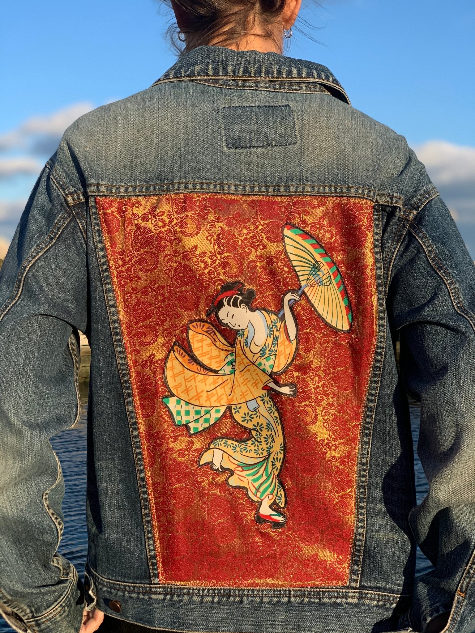 Josie - thegreatputonmvJosieJosieJosiefinal sale jacketErika JanethegreatputonmvHandmade one of a kind denim jacket. Reclaimed and repurposed. Geshia style.One Size48295865
