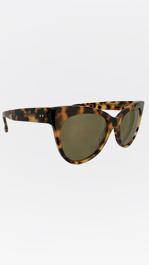 Square Cat Eye Sunglasses - thegreatputonmvSquare Cat Eye SunglassesSquare Cat Eye SunglassesSquare Cat Eye SunglassesSunglassesNorma KamalithegreatputonmvSquare Cat Eye SunglassesTokyo Tort/GreenOne Size72038723