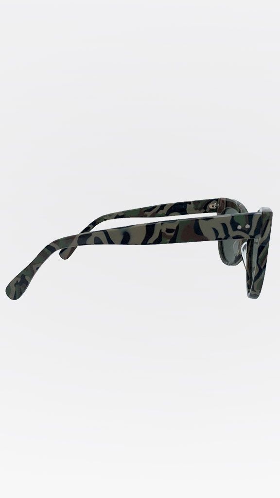 Square Cat Eye Sunglasses - thegreatputonmvSquare Cat Eye SunglassesSquare Cat Eye SunglassesSquare Cat Eye SunglassesSunglassesNorma KamalithegreatputonmvSquare Cat Eye SunglassesCamo/GreenOne Size86358339
