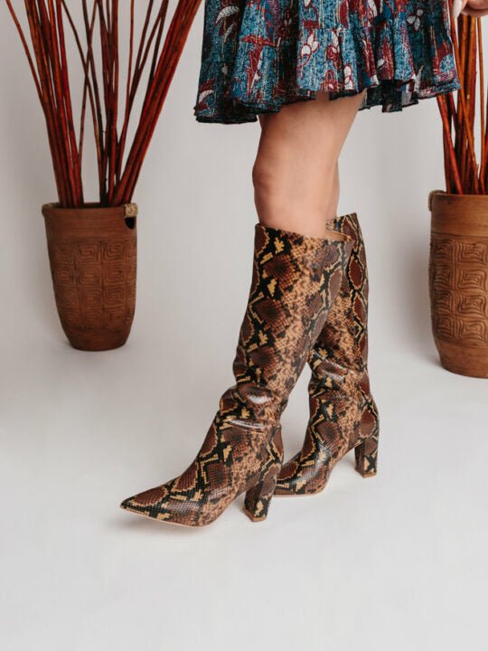 Ulla Johsnon Jerri Boots - thegreatputonmvUlla Johsnon Jerri BootsUlla Johsnon Jerri BootsUlla Johsnon Jerri Bootsfinal sale shoesSalethegreatputonmv97660Ulla Johnson snake skin tall boot. Color combination is light brown, dark brown, and black. 3767952451