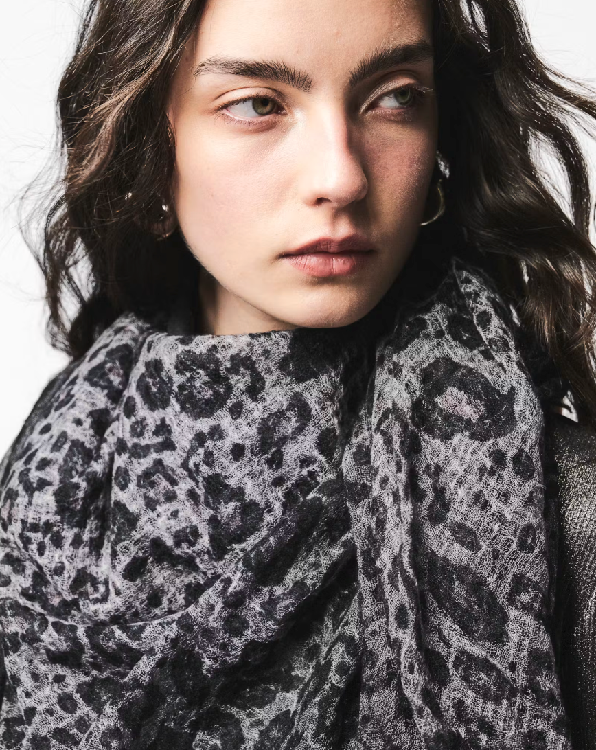 Unisex Woven Scarf