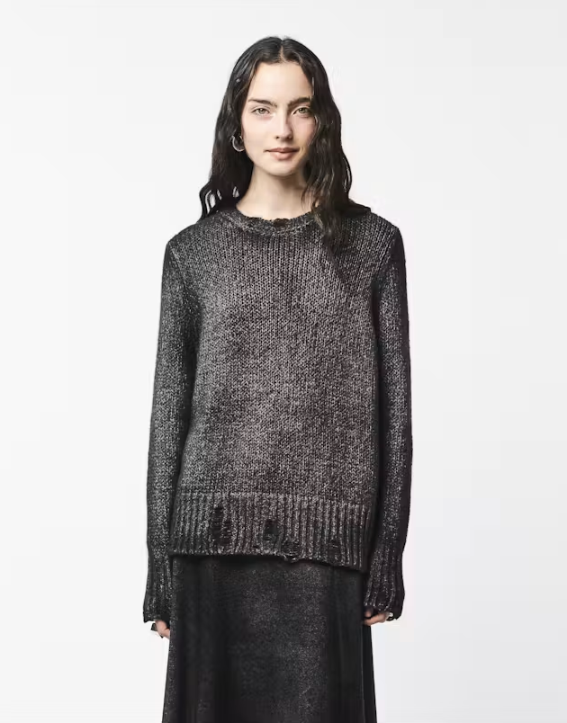 Woman Knitted Pullover