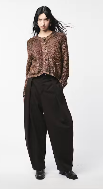 Woman Knitted Vest