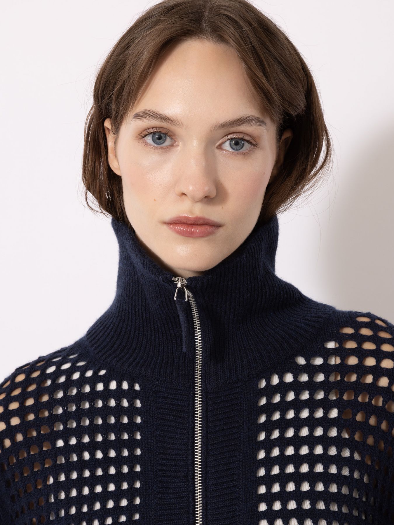 Ajour Highneck Cardigan - thegreatputonmvAjour Highneck CardiganAjour Highneck CardiganAjour Highneck CardiganCardiganFTC CASHMEREthegreatputonmv10303-0051Ajour Highneck CardiganS0990 Moonless Night96865308