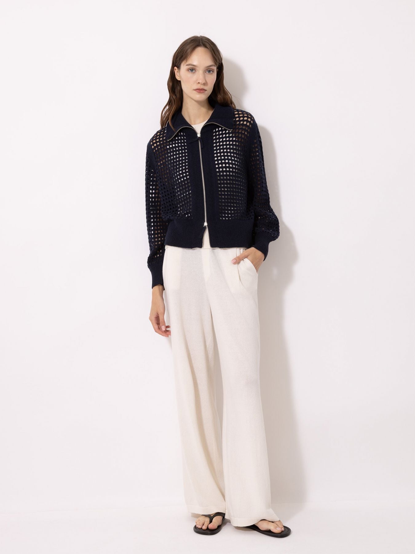 Ajour Highneck Cardigan - thegreatputonmvAjour Highneck CardiganAjour Highneck CardiganAjour Highneck CardiganCardiganFTC CASHMEREthegreatputonmv10303-0051Ajour Highneck CardiganS0990 Moonless Night96865308