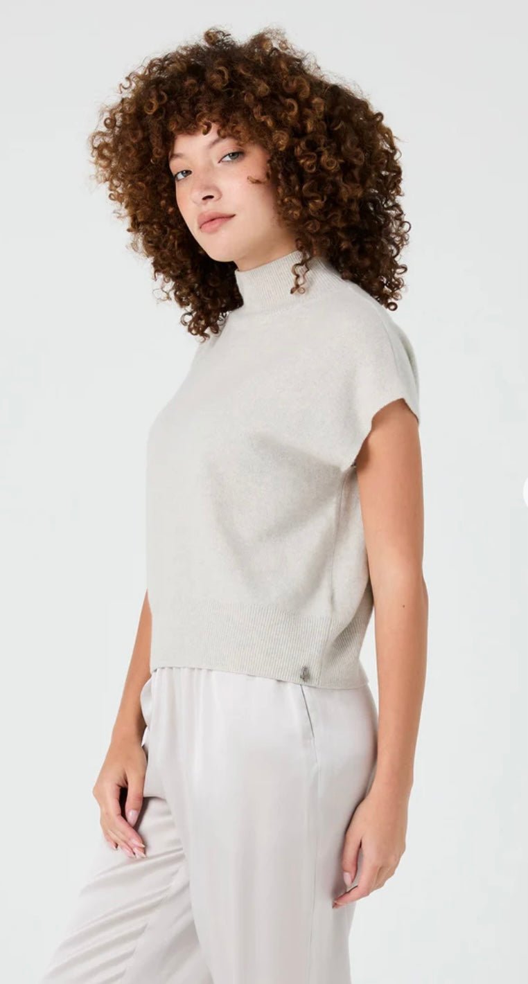 Anne Cap Sleeve Cashmere Top - thegreatputonmvAnne Cap Sleeve Cashmere TopAnne Cap Sleeve Cashmere TopAnne Cap Sleeve Cashmere TopBeryllthegreatputonmvAnne Top - IvoryAnne Cap Sleeve Cashmere TopSIvory