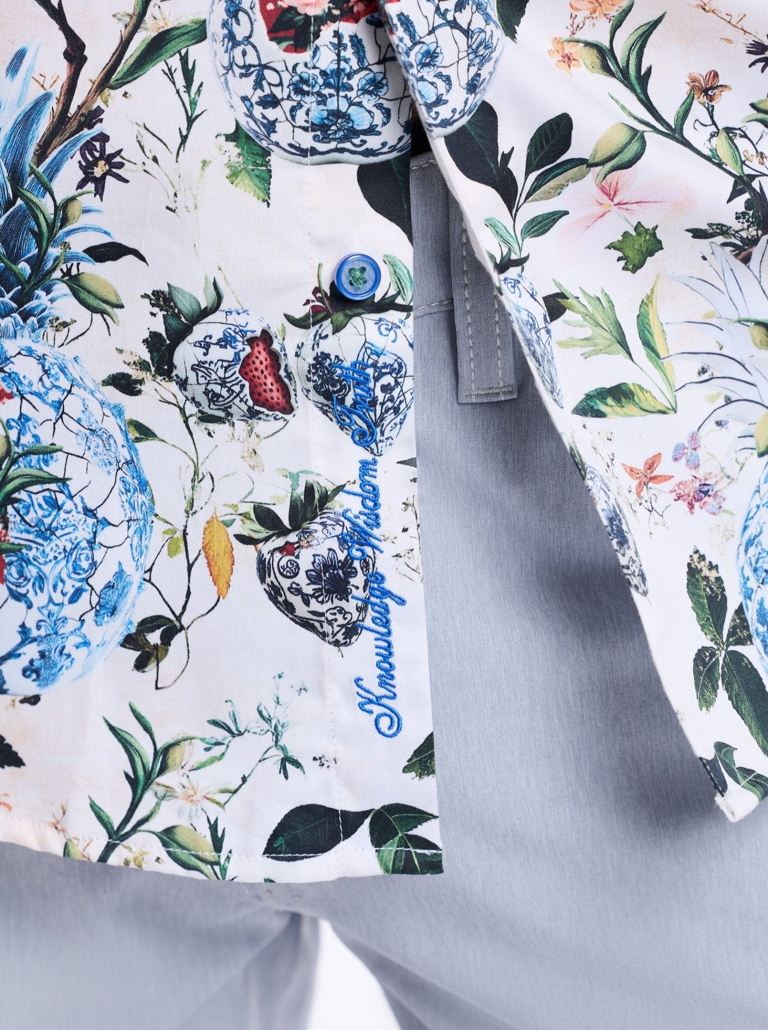 BRIARCLIFF LONG SLEEVE BUTTON DOWN SHIRT - thegreatputonmvBRIARCLIFF LONG SLEEVE BUTTON DOWN SHIRTBRIARCLIFF LONG SLEEVE BUTTON DOWN SHIRTBRIARCLIFF LONG SLEEVE BUTTON DOWN SHIRTbutton downRobert GrahamthegreatputonmvP26153C-960BRIARCLIFF LONG SLEEVE BUTTON DOWN SHIRTM36688156