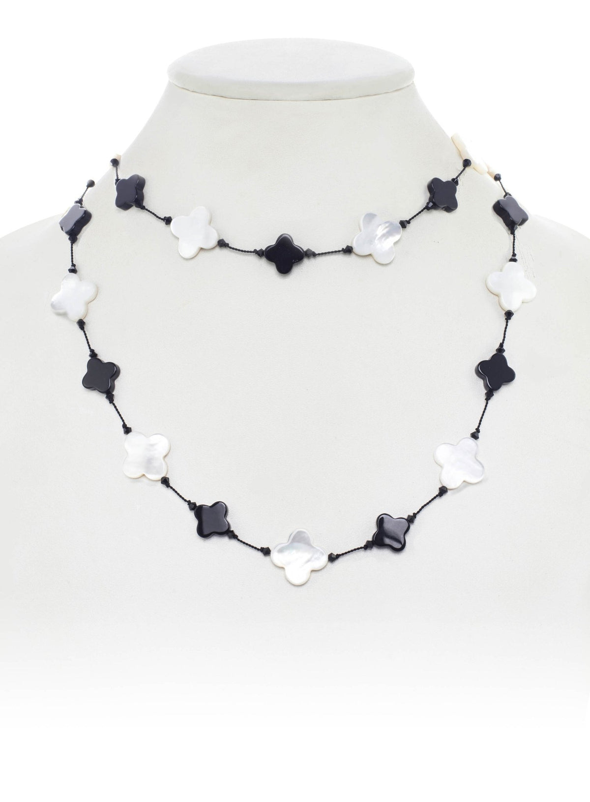 CLOVER NECKLACE, COLOR OPTIONS, LN - thegreatputonmvCLOVER NECKLACE, COLOR OPTIONS, LNCLOVER NECKLACE, COLOR OPTIONS, LNCLOVER NECKLACE, COLOR OPTIONS, LNNecklaceMargo MorrisonthegreatputonmvCLOVER NECKLACE, COLOR OPTIONS, LNMother of Pearl26541447