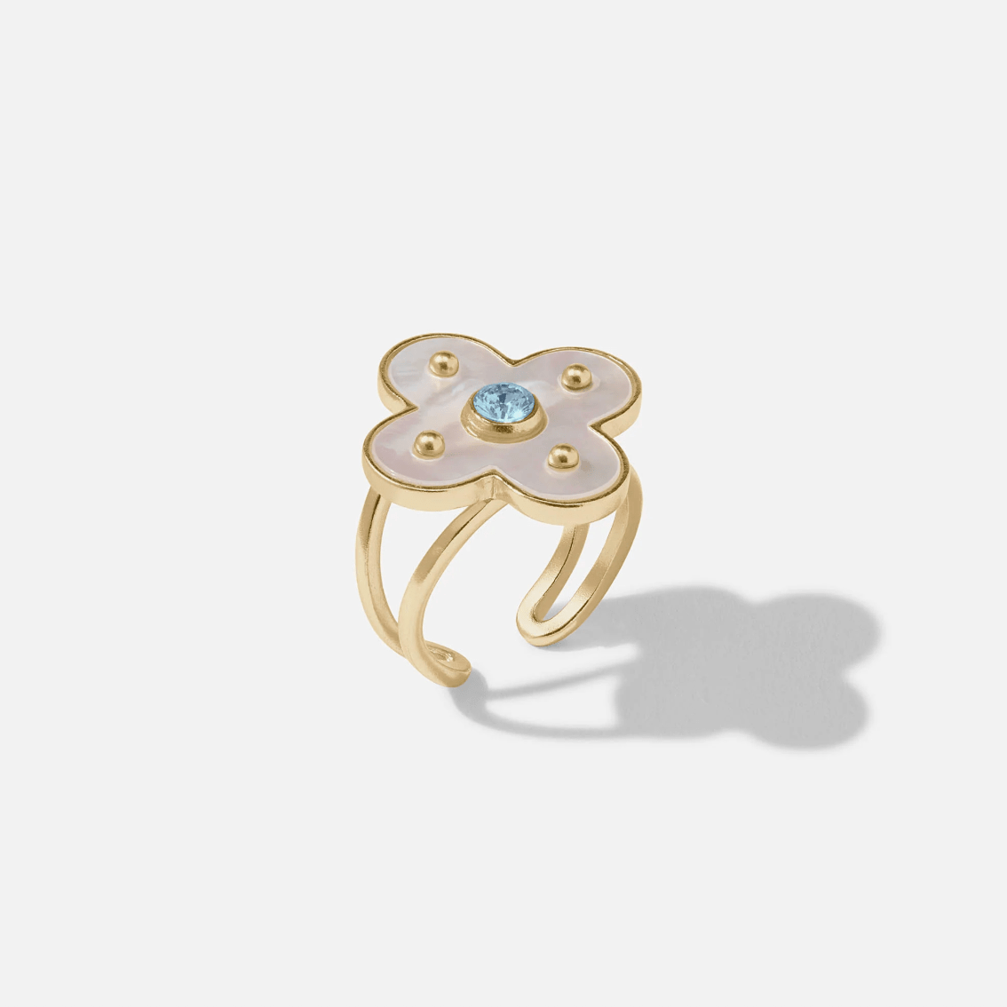 Colette Ring - thegreatputonmvColette RingColette RingColette RingRingJulie VosthegreatputonmvR252GCA00Colette Ringiridescent - chalcedony - blue