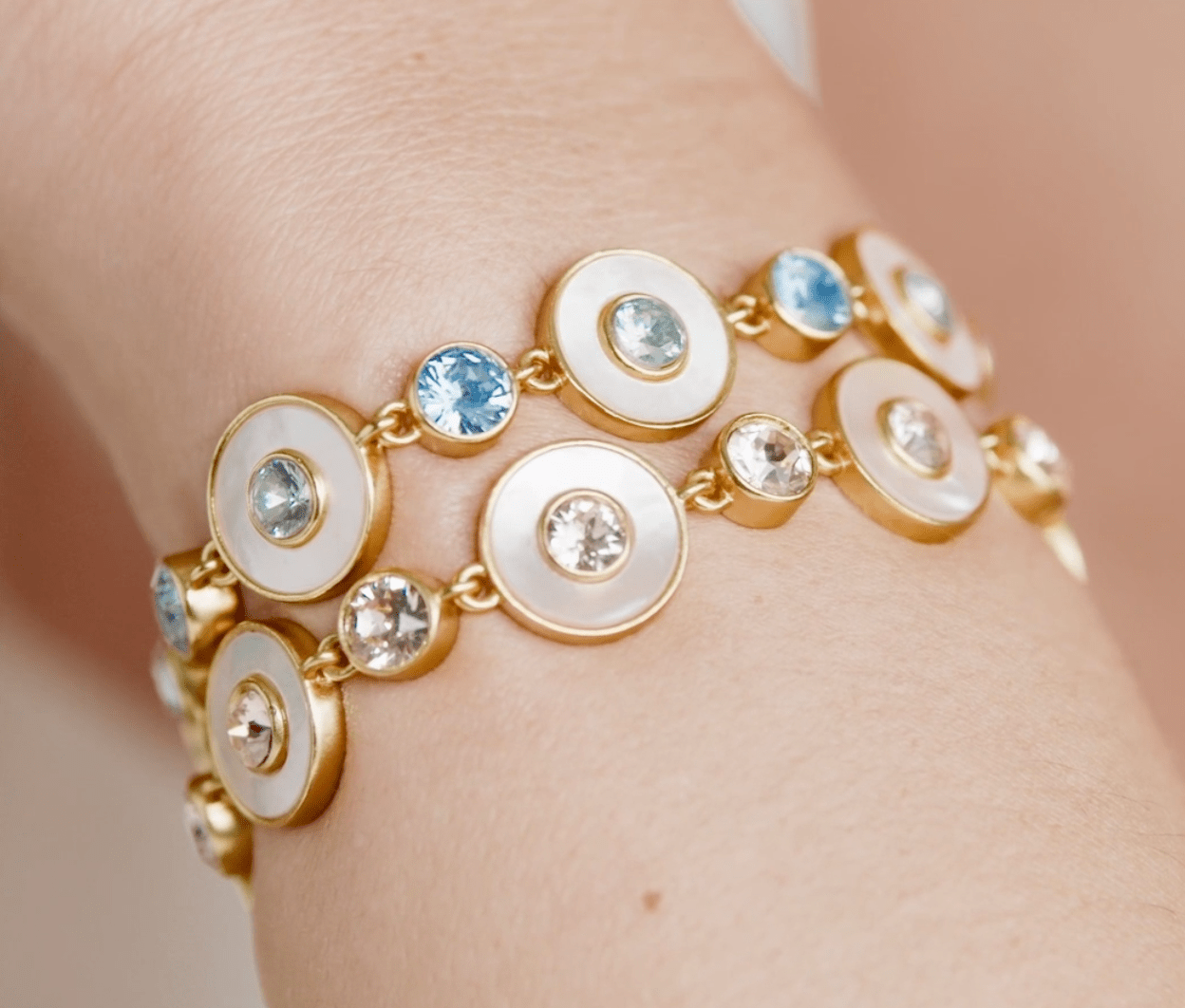 Colette Tennis Bracelet - thegreatputonmvColette Tennis BraceletColette Tennis BraceletColette Tennis BraceletBraceletJulie VosthegreatputonmvBL262GCH00Colette Tennis Braceletiridescent - champagne
