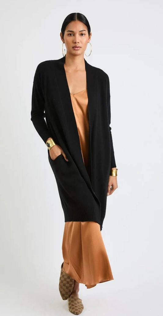 Debbie Cashmere Coat - thegreatputonmvDebbie Cashmere CoatDebbie Cashmere CoatDebbie Cashmere CoatBeryllthegreatputonmvDebbie Coat - BlackDebbie Cashmere CoatOne sizeBlack