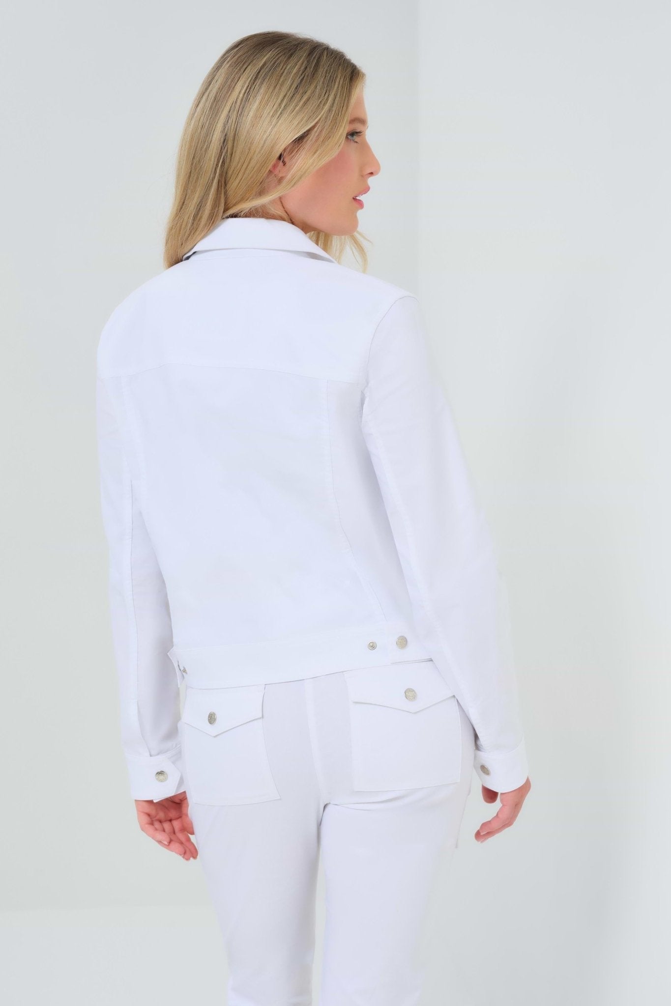 Delilah Performance Cotton Trucker Jacket - thegreatputonmvDelilah Performance Cotton Trucker JacketDelilah Performance Cotton Trucker JacketDelilah Performance Cotton Trucker JacketJacketANATOMIEthegreatputonmvAA1745-1000Delilah Performance Cotton Trucker JacketSWHITE