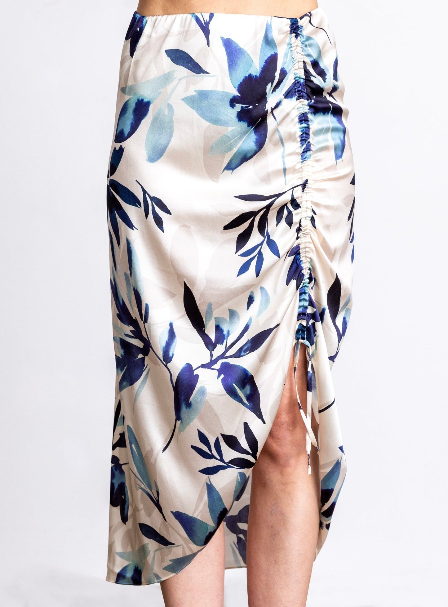 GO SARONG SKIRT PRINTED - thegreatputonmvGO SARONG SKIRT PRINTEDGO SARONG SKIRT PRINTEDGO SARONG SKIRT PRINTEDSKIRTSGo SilkthegreatputonmvS263-IRALIRIS ALLOVERSIRIS ALLOVER