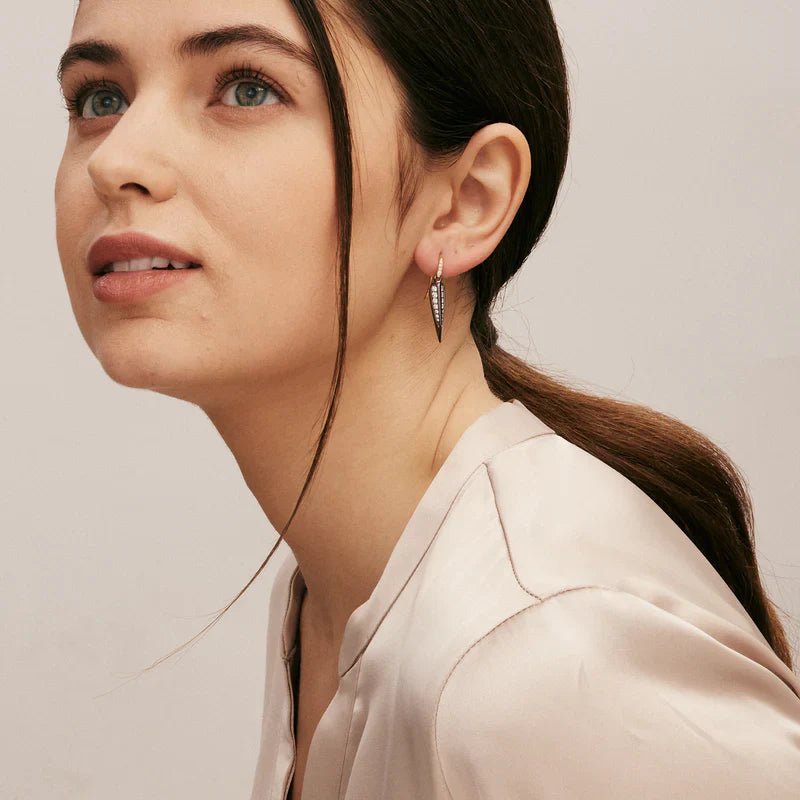 Jardin Small Love Leaf Earrings - thegreatputonmvJardin Small Love Leaf EarringsJardin Small Love Leaf EarringsJardin Small Love Leaf EarringsEarringSynathegreatputonmvE50684OSCDIAJardin Small Love Leaf Earrings97261959