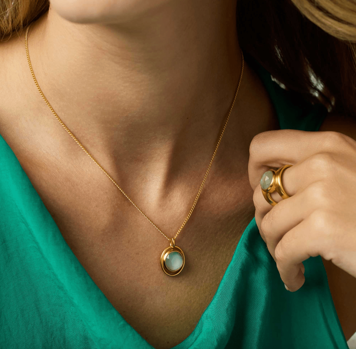 Laguna Solitaire Necklace - thegreatputonmvLaguna Solitaire NecklaceLaguna Solitaire NecklaceLaguna Solitaire NecklaceNecklaceJulie VosthegreatputonmvN628GIRC00Laguna Solitaire Necklaceiridescent - clear - crystal