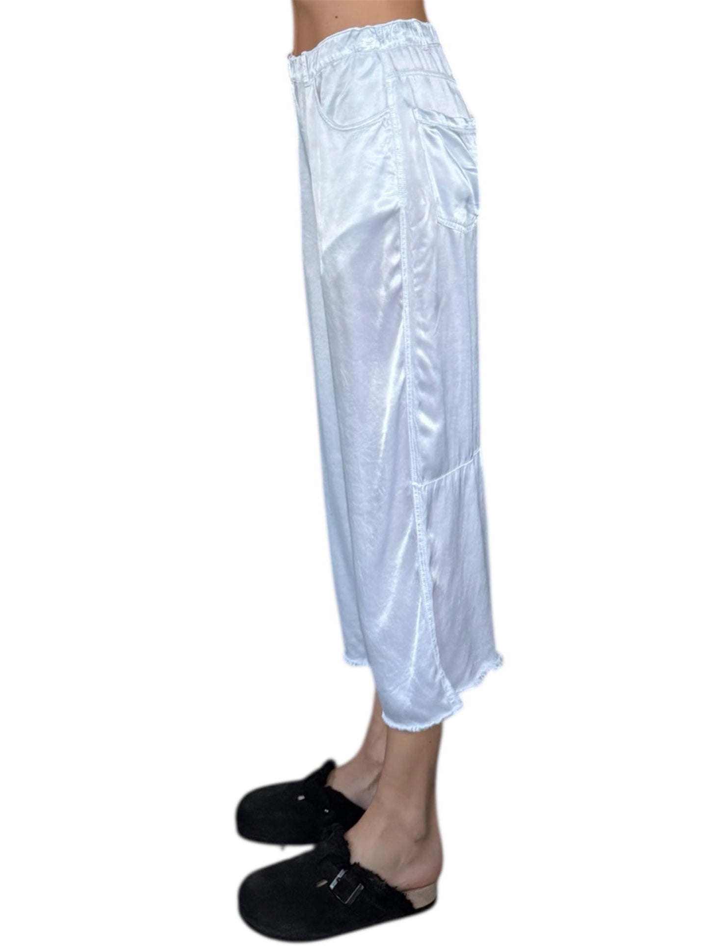 Levi Pants - thegreatputonmvLevi PantsLevi PantsLevi PantsWOMEN'S PANTSJagathegreatputonmv7-204 CTLevi Pants1WHITE18371612