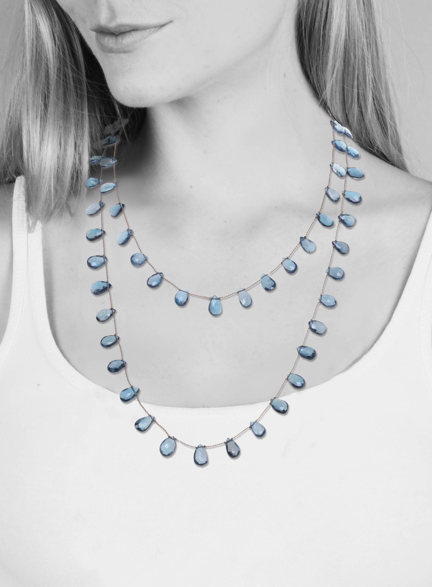 LONDON BLUE TOPAZ, LN - 2011 - thegreatputonmvLONDON BLUE TOPAZ, LN - 2011LONDON BLUE TOPAZ, LN - 2011LONDON BLUE TOPAZ, LN - 2011NecklaceMargo MorrisonthegreatputonmvLONDON BLUE TOPAZ, LN - 201120515207