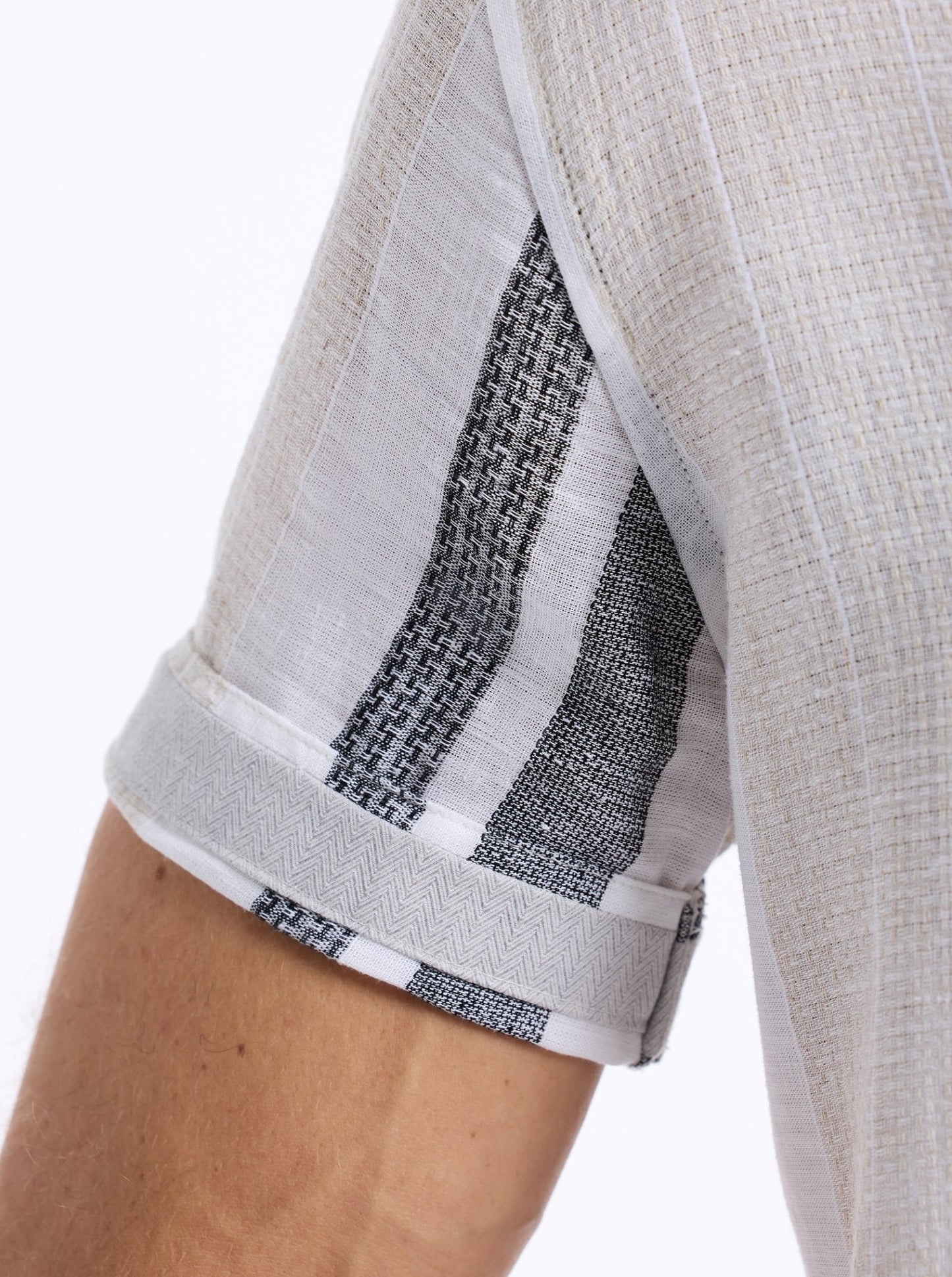 MAKAI SHORT SLEEVE BUTTON DOWN SHIRT - thegreatputonmvMAKAI SHORT SLEEVE BUTTON DOWN SHIRTMAKAI SHORT SLEEVE BUTTON DOWN SHIRTMAKAI SHORT SLEEVE BUTTON DOWN SHIRTbutton downRobert GrahamthegreatputonmvP26208C-100MAKAI SHORT SLEEVE BUTTON DOWN SHIRTM53170460