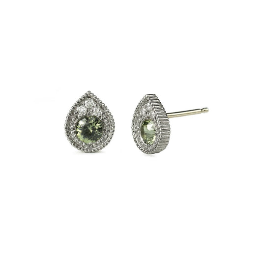 Minn Studs - thegreatputonmvMinn StudsMinn StudsMinn StudsEarrings.925SUNEERAthegreatputonmvMinn Studs58060423