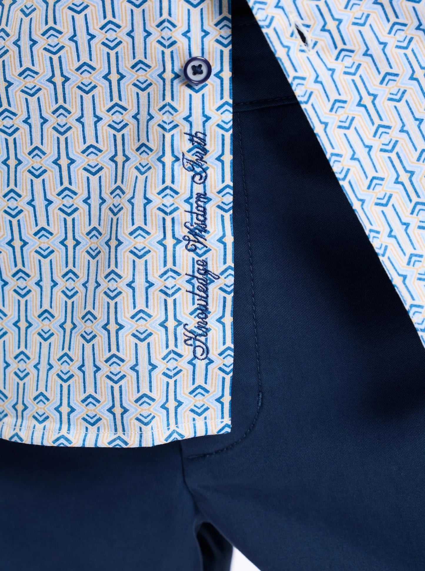 NAPIER SHORT SLEEVE BUTTON DOWN SHIRT - thegreatputonmvNAPIER SHORT SLEEVE BUTTON DOWN SHIRTNAPIER SHORT SLEEVE BUTTON DOWN SHIRTNAPIER SHORT SLEEVE BUTTON DOWN SHIRTbutton downRobert GrahamthegreatputonmvP26209C-960NAPIER SHORT SLEEVE BUTTON DOWN SHIRTM55857436