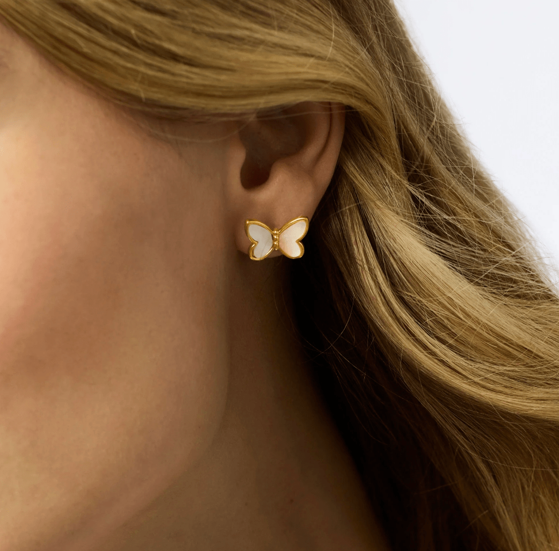 Papillon Stud - thegreatputonmvPapillon StudPapillon StudPapillon StudEarringJulie VosthegreatputonmvER1059GMPL00Papillon Stud