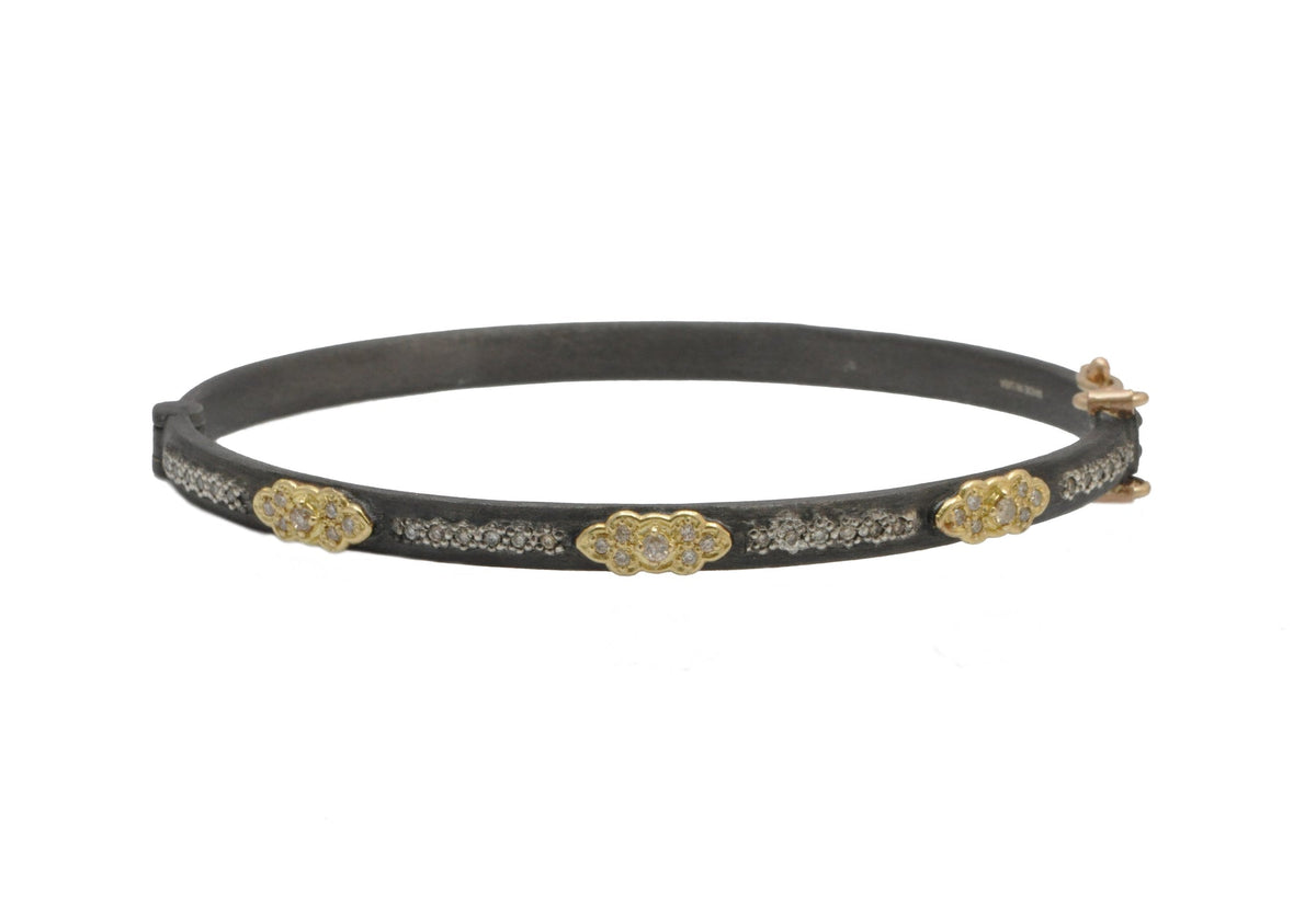 Pave Huggie Bracelet - thegreatputonmvPave Huggie BraceletPave Huggie BraceletPave Huggie BraceletBraceletsArmentathegreatputonmvPave Huggie Bracelet89190023