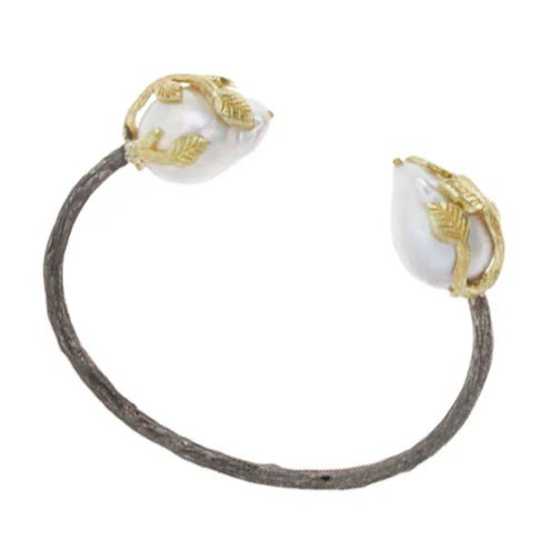 PEARL VINE CUFF - thegreatputonmvPEARL VINE CUFFPEARL VINE CUFFPEARL VINE CUFFBraceletSamira 13thegreatputonmvP - 4550 - BCF - 05PEARL VINE CUFF