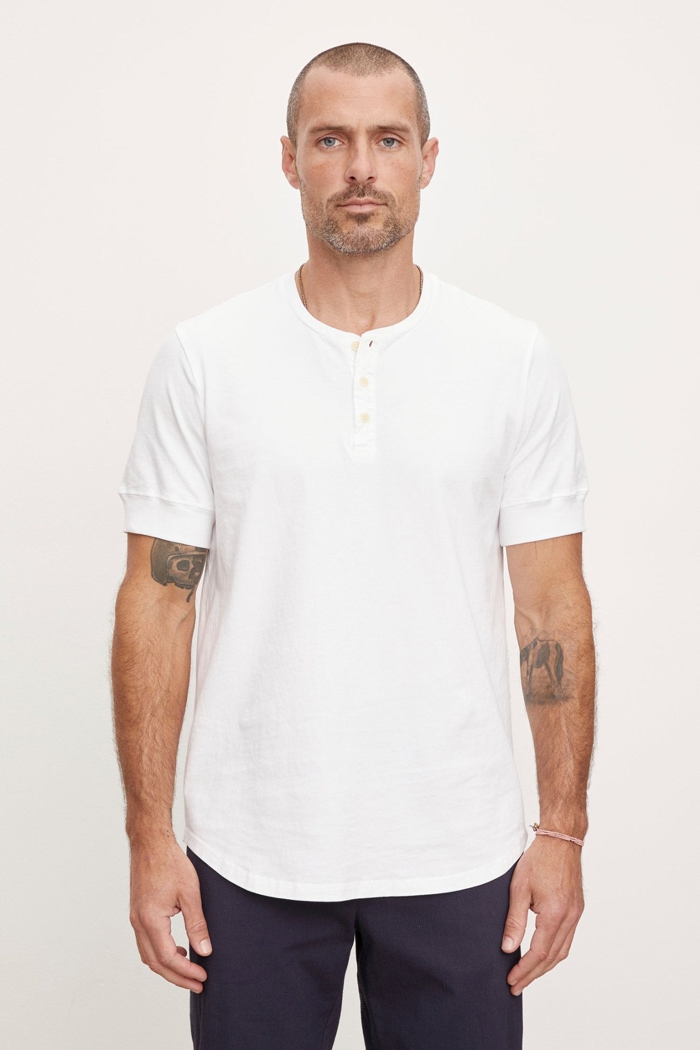 PRE ORDER - DEON02 - thegreatputonmvPRE ORDER - DEON02PRE ORDER - DEON02PRE ORDER - DEON02MEN'S S/S SHIRTSVelvetthegreatputonmvDEON02PRE ORDER - DEON02WHITE WHTM