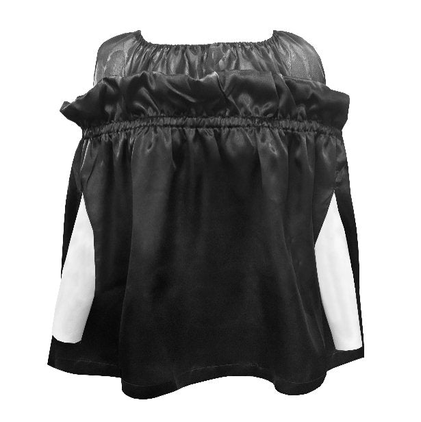 Sheering Cape Top - thegreatputonmvSheering Cape TopSheering Cape TopSheering Cape TopWOMEN'S TOPSGold HawkthegreatputonmvGH5080Sheering Cape TopSBlack C26