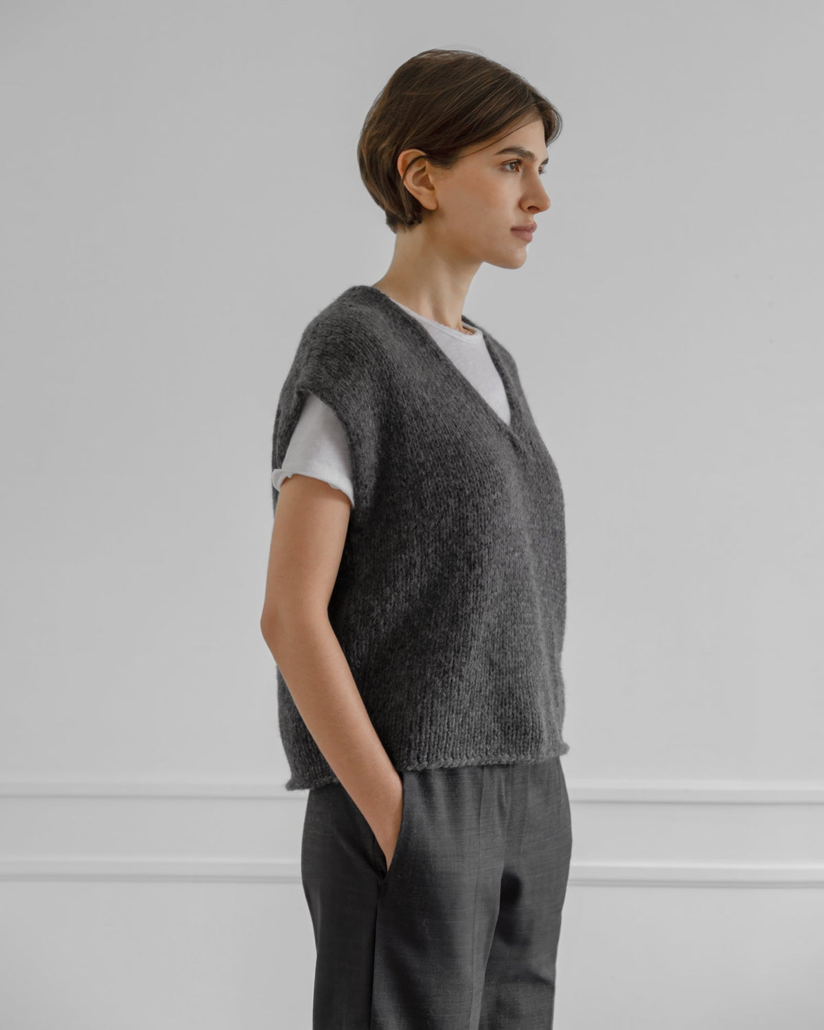 Soraya Vest - thegreatputonmvSoraya VestSoraya VestSoraya VestSWEATERLatierrathegreatputonmvRW25VLS11CHSoraya VestOne sizeCharcoal17286172