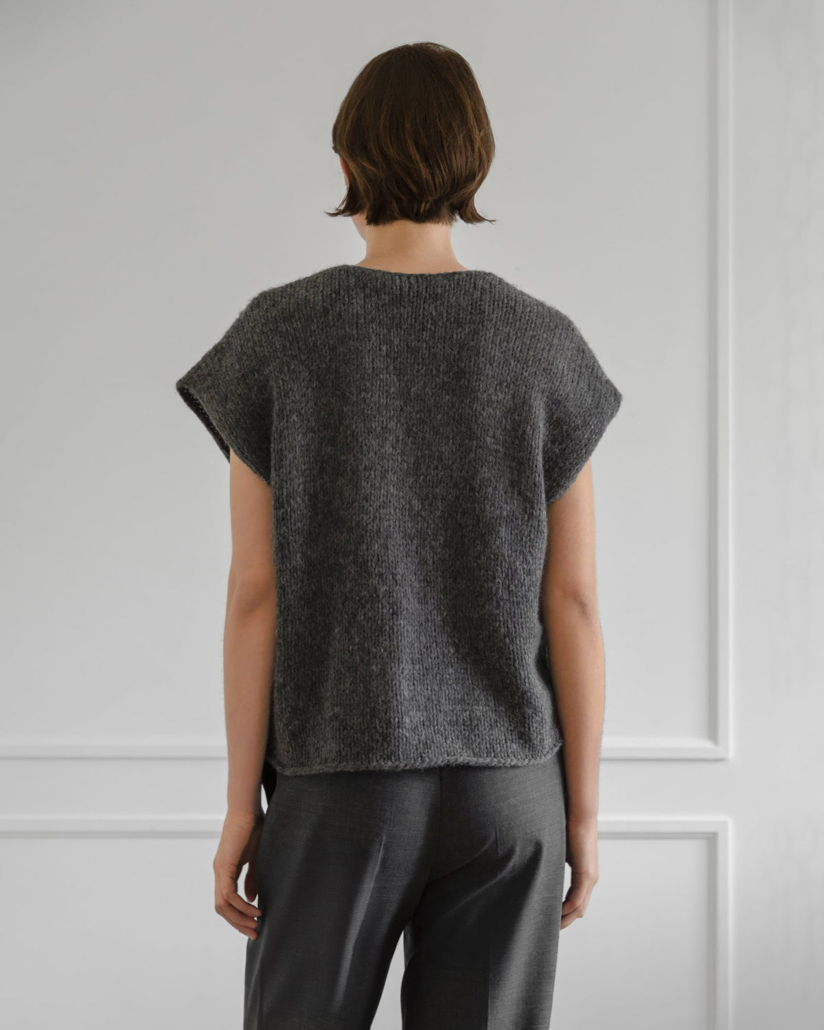 Soraya Vest - thegreatputonmvSoraya VestSoraya VestSoraya VestSWEATERLatierrathegreatputonmvRW25VLS11CHSoraya VestOne sizeCharcoal17286172